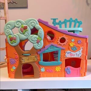 Vintage LPS Littlest pet shop 2007 Colorful Playhouse
